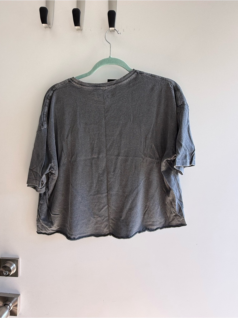 Billabong Gray Short Sleeve Tee with Pastel Rainbow Sunrise - Picture 6 of 6